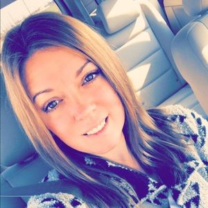 Meet your Posher, Kaleena